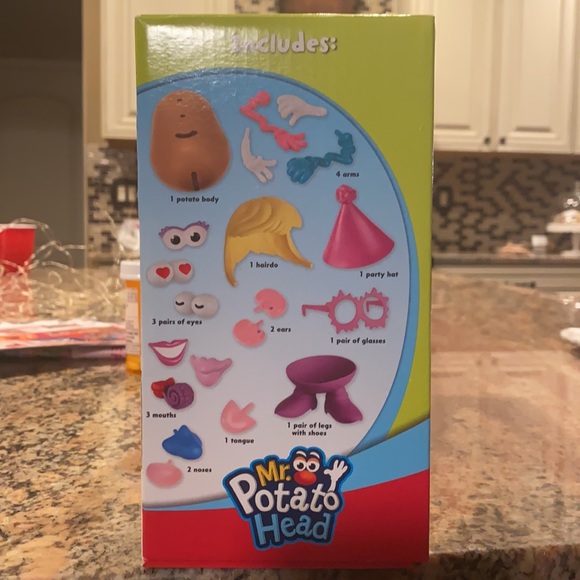 Mrs. Potato Head “Party Spudette” unopened box NEW 20 pieces Playskool Hasbro - Picture 4 of 4